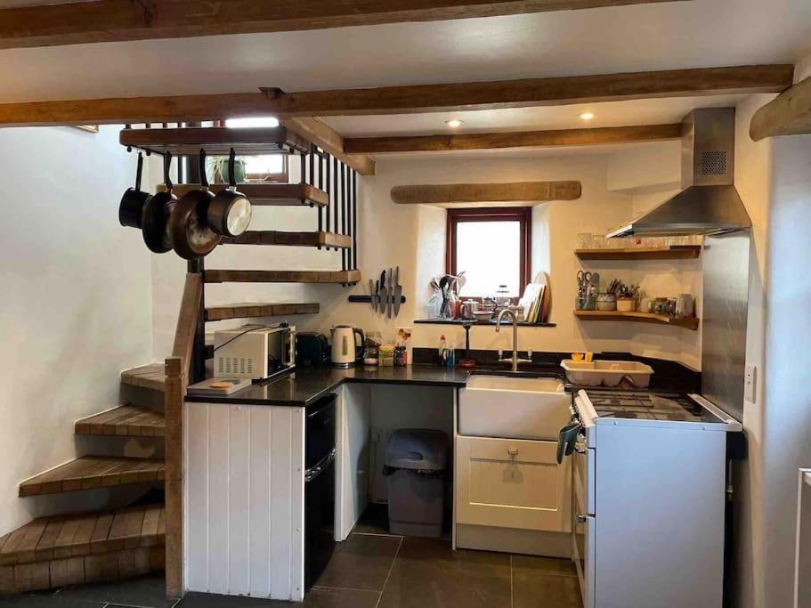 9A Viaduct Cottage - The Cosiest Bolthole In The Sw! Χέιλ Εξωτερικό φωτογραφία